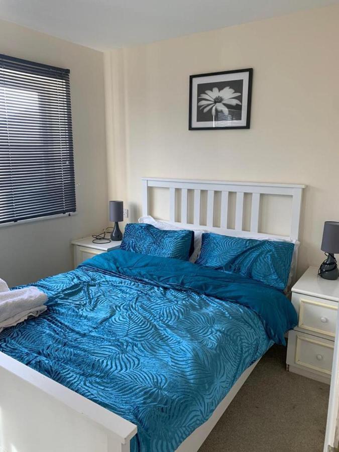Charming 2-Bed House In London Villa Екстериор снимка