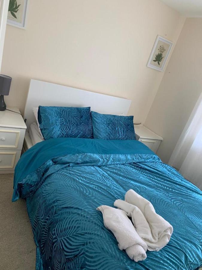 Charming 2-Bed House In London Villa Екстериор снимка